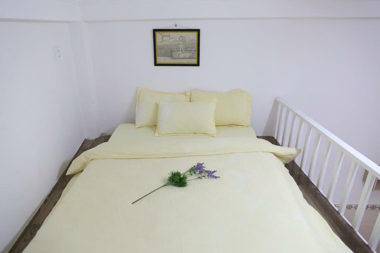 Strawberry Hotel Dalat Buitenkant foto